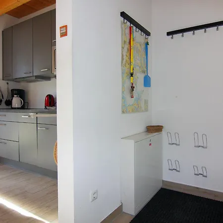 Nyaraló Semi-detached House, *